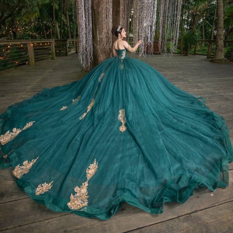 Customized Green Quinceanera Dresses Ball Gown Off The Shoulder Gold Applique Beads Tull Corset Party Birthday Sweet 16 Vestidos 15 De Anos