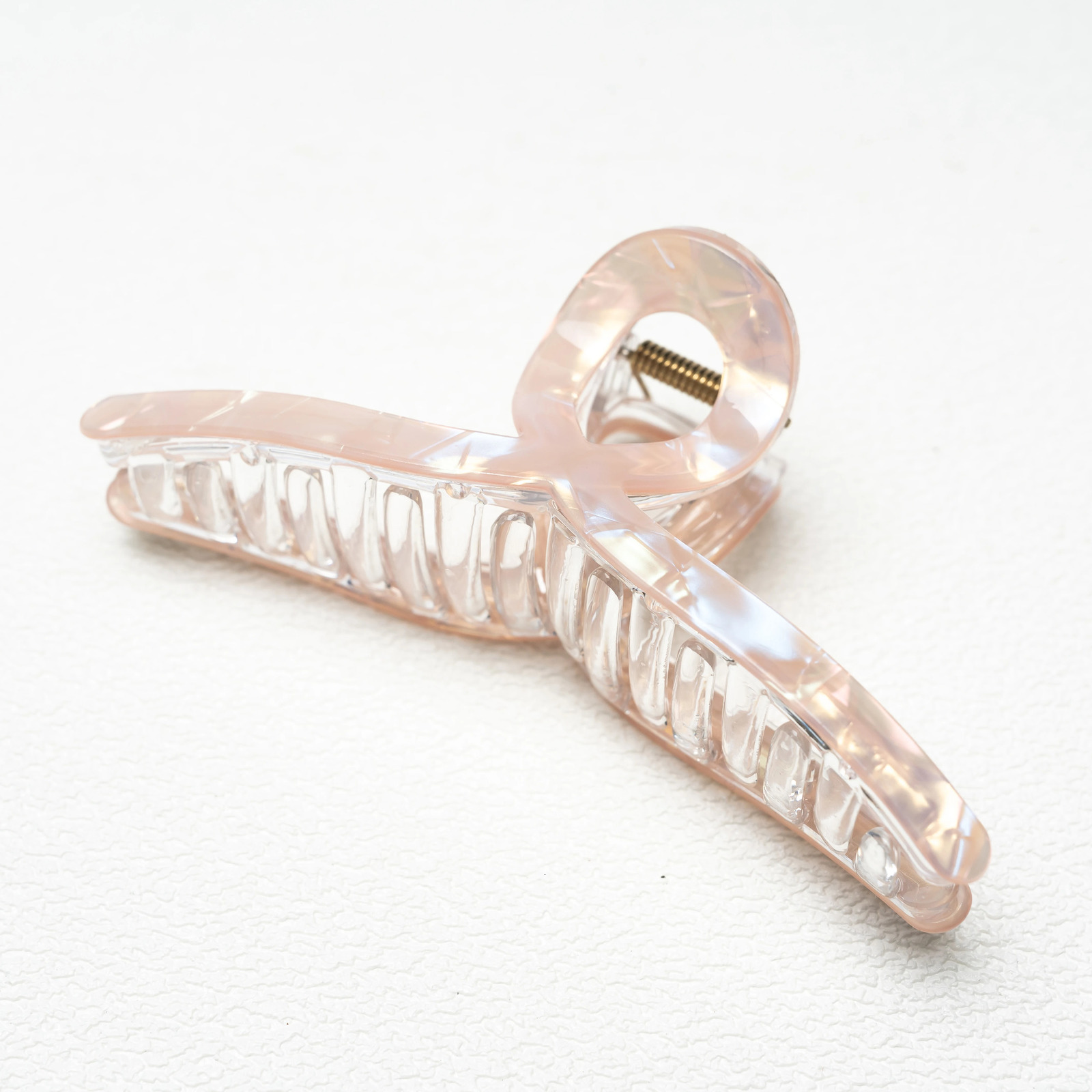 2025 Symphony Fashionable and Exquisite Hair Accessories Claw Clip for Women Cute Girl Pink Shark Teeth Crab Elegant Ladies Hair Claws 250106