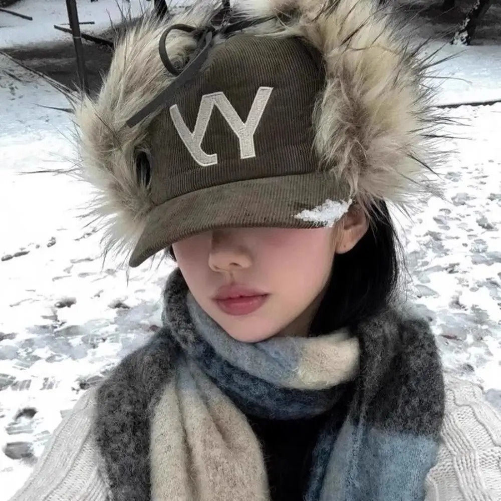 Retro Korean Style Corduroy Baseball Cap Casual Warm Feather Baseball Hat Fur Letter Y2k Peaked Cap Women 250106