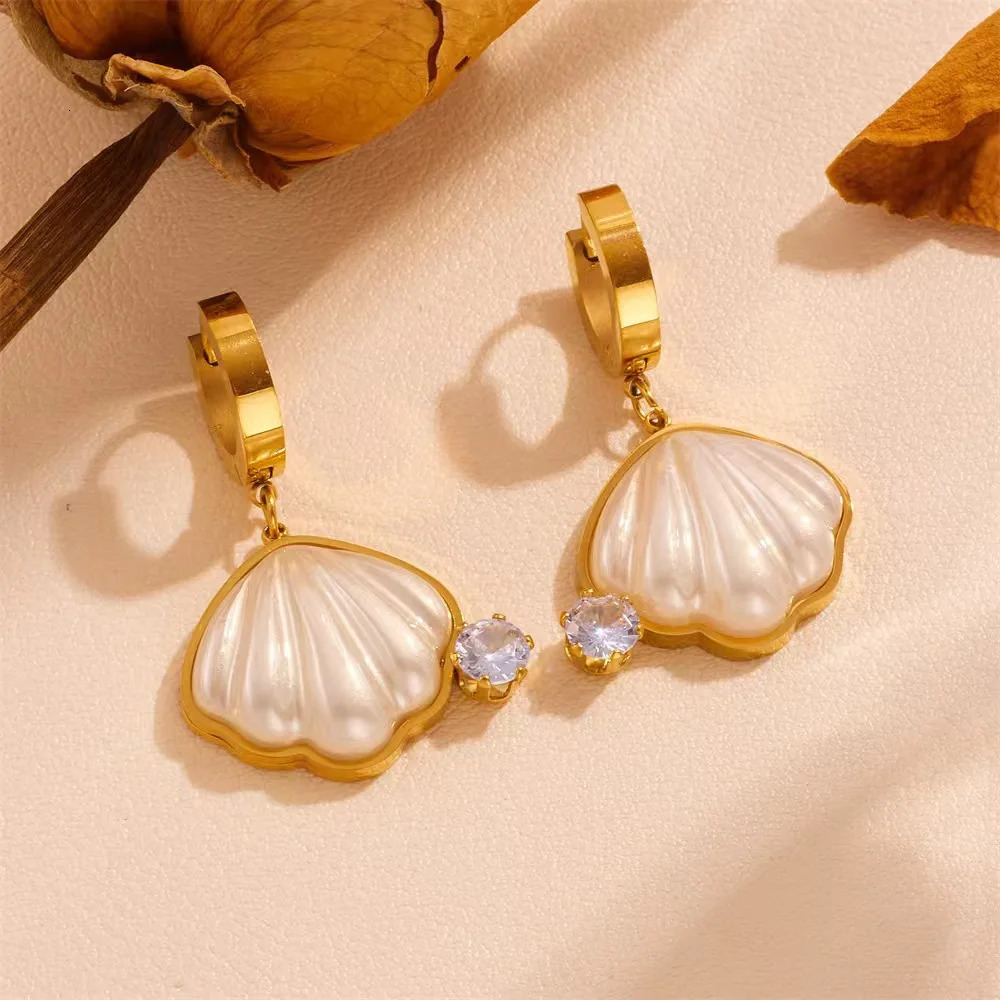 Shell with Diamond Necklace Earnail Set Stainless Steel Non fading Color Preserving Earrings Necklace for Women 250102