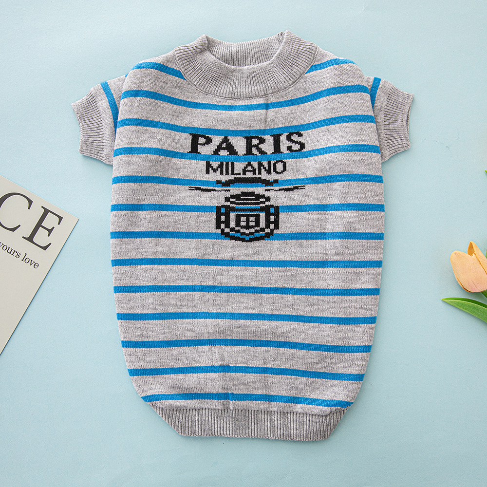 High Quality Designer Dog Clothes New Fashion Brand Small Medium Dog Sweaters Warm Outdoor Pet Clothes