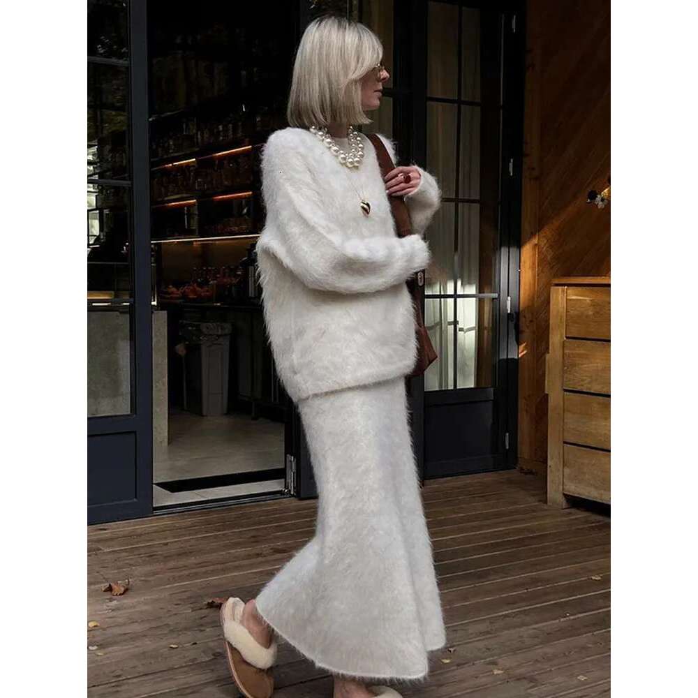 Women's Wear Dress Skirt Set Women Solid Mohair Cashmere Sweater Skirt Suit Fashion O Neck Long Sleeve Knit Pullover Set Autumn Chic Lady Street 