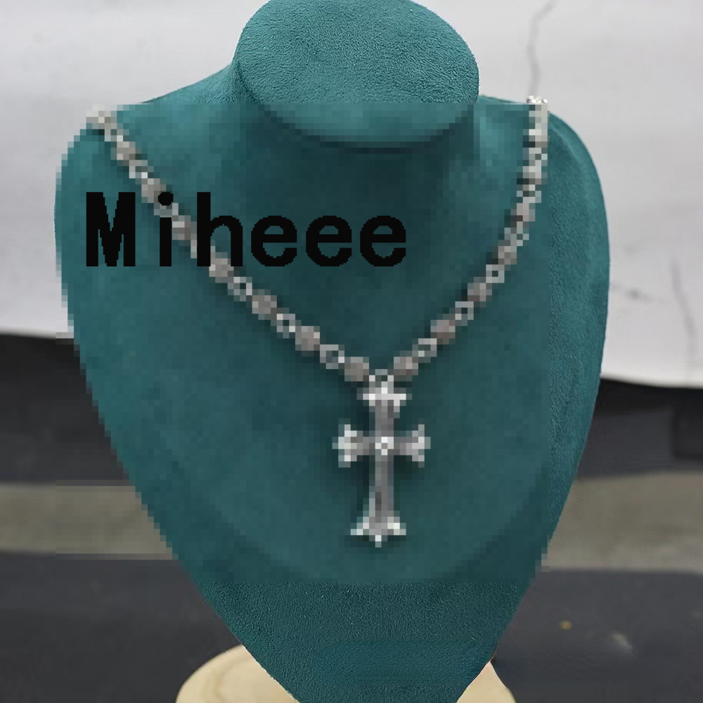 Boat Cross Necklace Vintage 925 Thai silver Bold Letter Flower Diamond Women Chromer Necklaces Designer Band Anchor Pendant Plated Gold Chain Men Love Jewelry v68