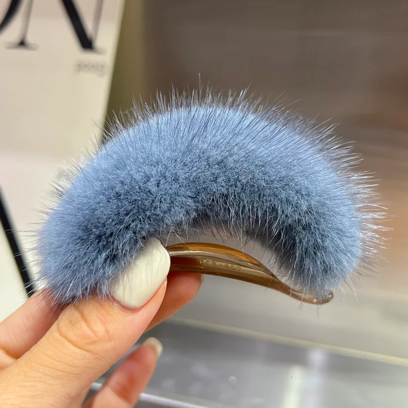 1Real Mink Fur Ponytail Hair Claws Hair Pins Clips Headwear Shark Clip Hairpins Crab for Women Girls Korean Hair Accessories 250106