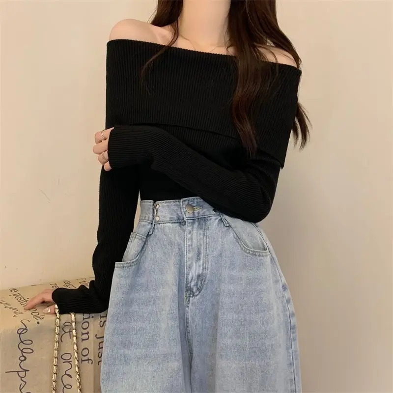 Autumn and Winter Womens Long Sleeved Pullover Off Shoulder Sweater Screw Thread Solid Color Slim Fit Knitted Tops 250103