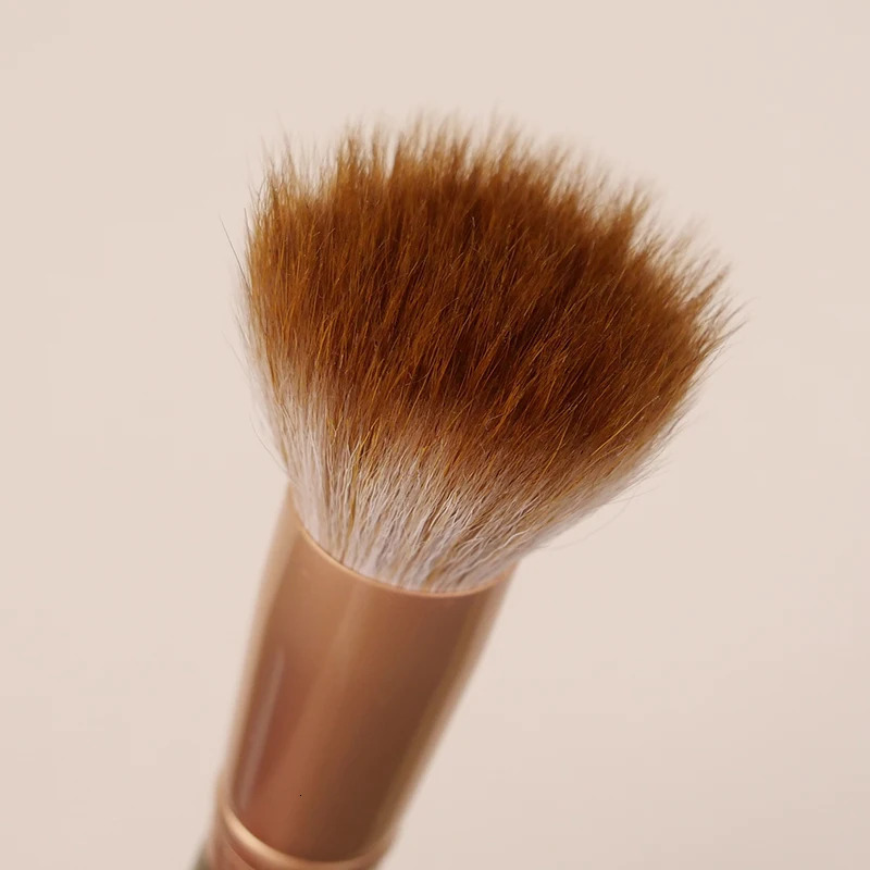 YIZHIBI professional makeup brush beauty brush kolinsky mixed wool brush 250106