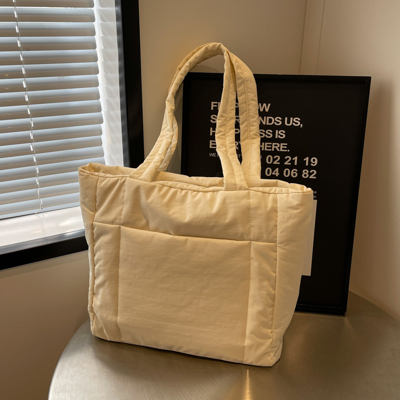 Large capacity tote nylon fabric armpit bag, women's down jacket, cotton handbag, casual simple and lightweight shoulder bag