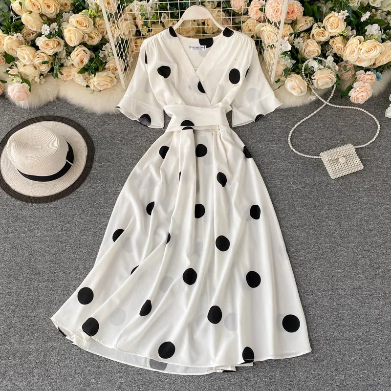 YuooMuoo Fashion Polka Dot Printed Womens Wear 2025 Elegant Retro Bandage Ultra Thin Waist Big Swing Long Sleeve Party Dress 250103
