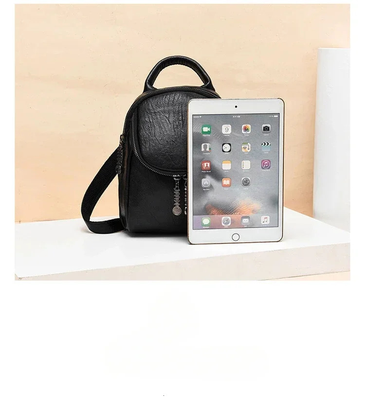 Fashionable and Versatile Womens Backpack for Commuting and Traveling 250102