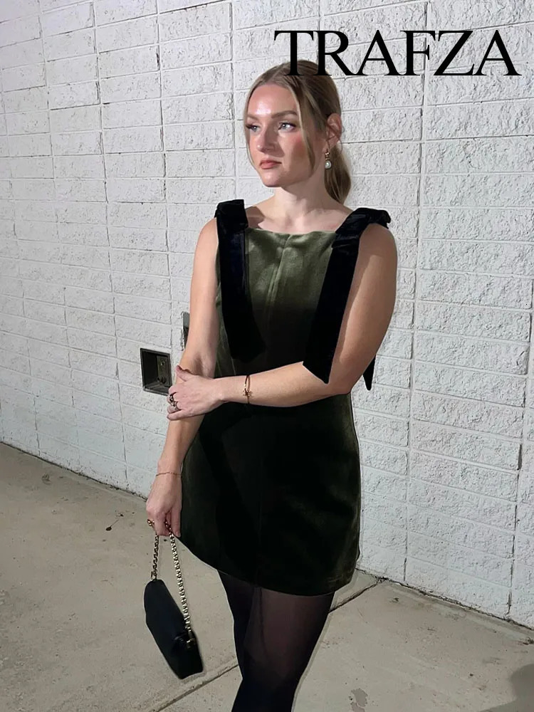 TRAFZA Women Summer Chic 3D Bow Design Mini Dress Female Fashion Sexy Sleeveless Back Zipper Slim Elegant Party Mujer 250103