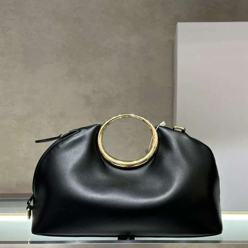 Woman bag city bag First-Layer Cowhide French Retro Genuine Leather Crossbody Bag 2025 Niche Design Hand-Carrying Ring Cloud Women's Handbag