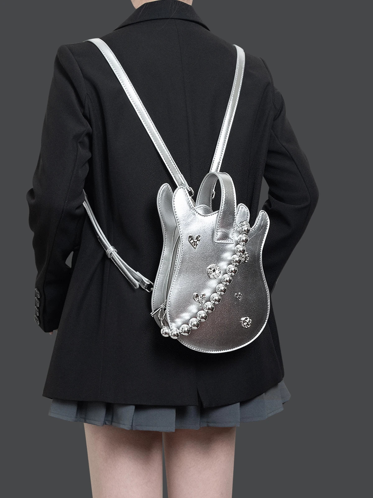 HIATUS original metal chain bead rivet mini shoulder crossbody guitar bag heart flash diamond personalized mobile phone bag 250102