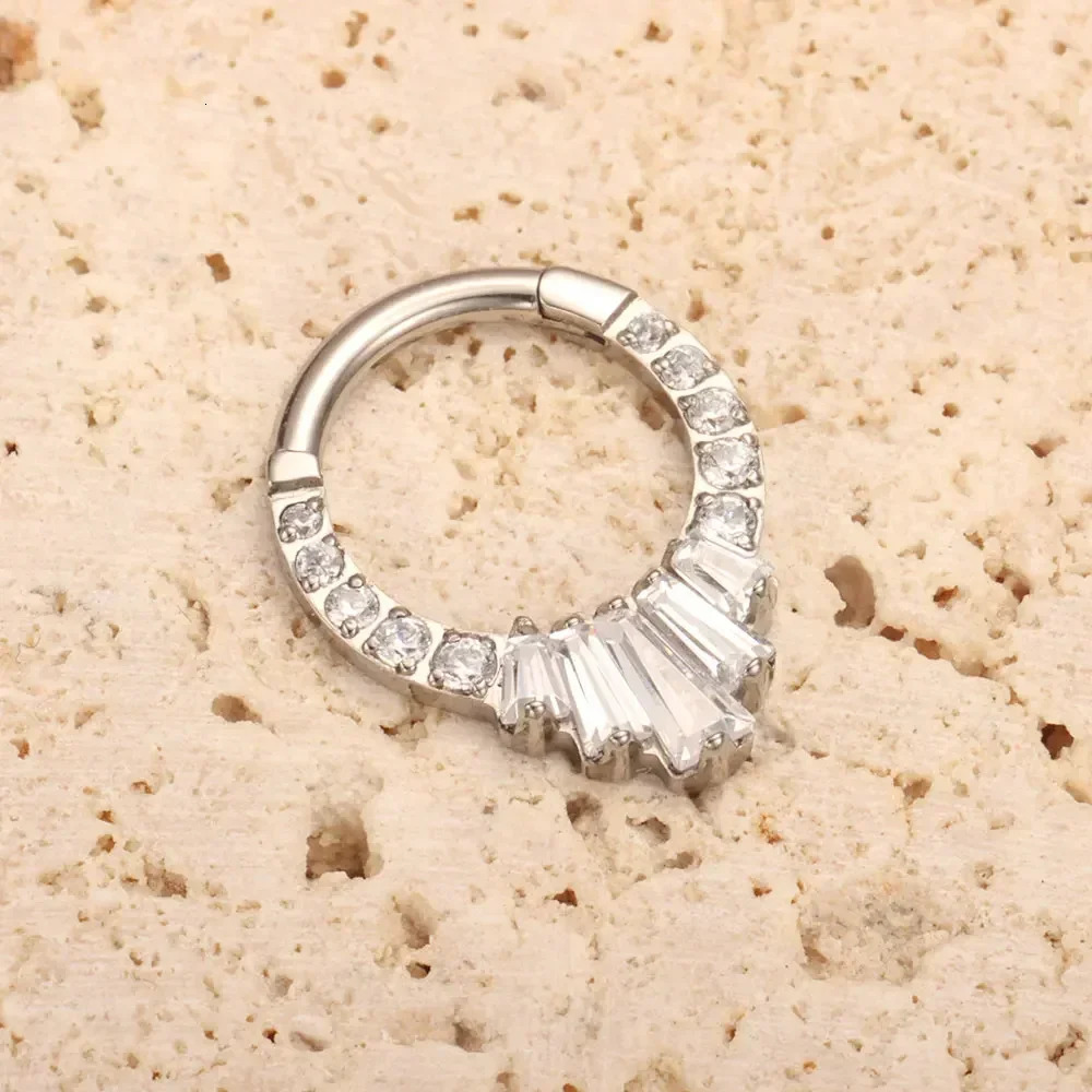 G23 Septum Ring 5A Square Zircon Nasal High Brightness Punk Tragus Piercing Jewelry for Men and Women Earrings 250103