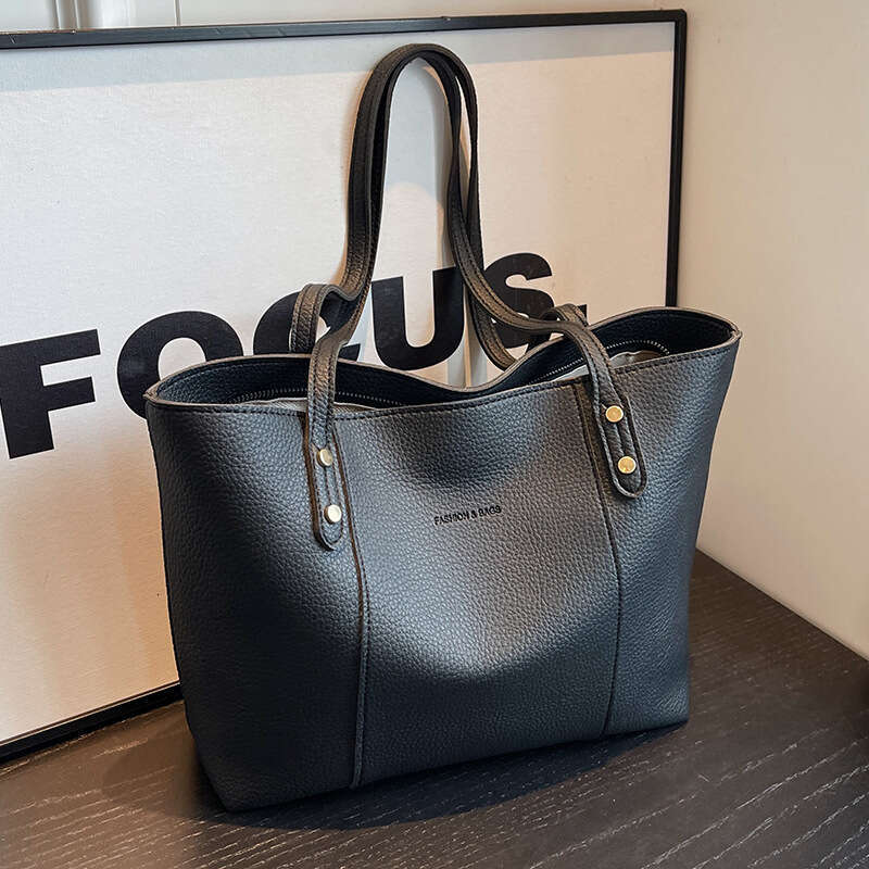 Large Capacity Women's Autumn And Winter Versatile New Casual Simple Shoulder Bag, Textured For Class Commuting Tote Bags