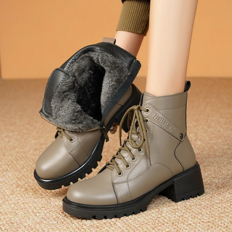 Snow Boots Women Genuine Leather Women Ankle Boots British Style Large Size Non-Slip Natural Wool Women Winter Boots