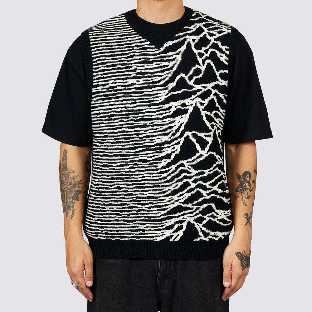 Ins knitted anime jacquard pattern round neck sleeveless high street loose sweater vest