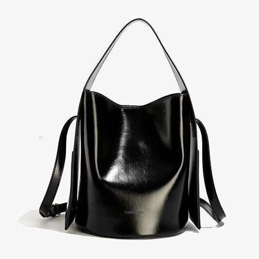Women's Bags handbag Autumn/Winter Fashion Oil Wax Leather Ear Hanging Handheld Bucket Large Capacity Temperament Shoulder Bag