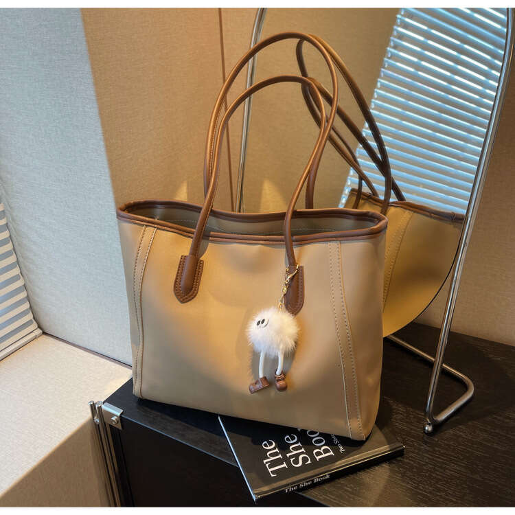 Large Capacity Commuting Niche Design, Casual Versatile, Simple And Fashionable Texture, One Shoulder Portable Tote Bags