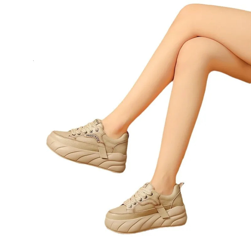 Autumn Thick Soled Sports Shoes for Women 2024 Fashion Platform Increase Sneakers Female Lace Up Casual Style Vulcanized Shoes 250106