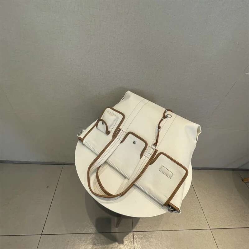 Niche Women's Large Capacity Canvas Fashion Trend Square Messenger Ladies Contrast Color Design Shoulder Bag 2025