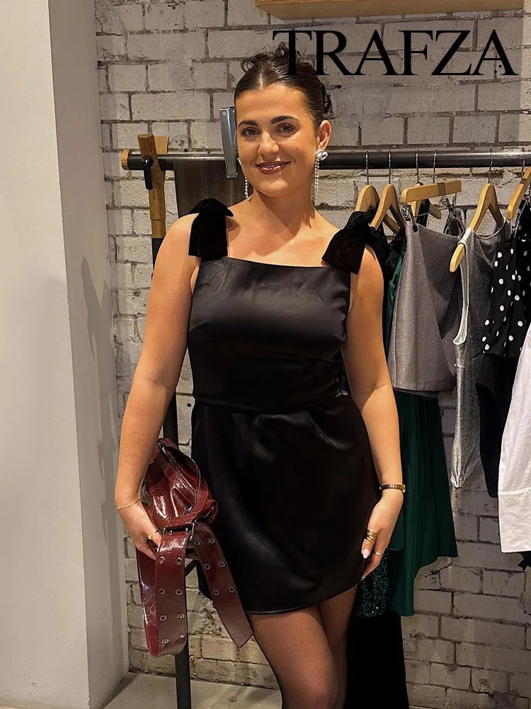 TRAFZA Women Summer Chic 3D Bow Design Mini Dress Female Fashion Sexy Sleeveless Back Zipper Slim Elegant Party Mujer 250103