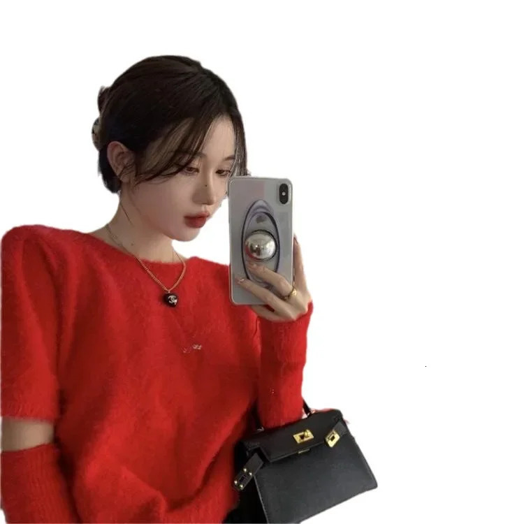 Early Spring Style Korean Chicslims Sweater Womens Sexy Spicy Sleeve Top Base Layer Thickened For Winter Crew Neck Design 250103