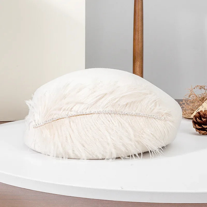 2024 high-end fashion French ostrich wool inlaid with rhinestone wool beret Exquisite and elegant womens banquet hat 250106