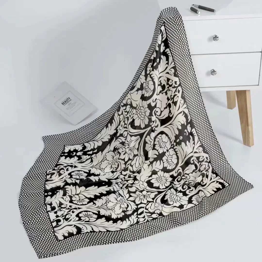 Fashion Headscarf Womens Square Shawl Satin Hair Scarf Womens 90 * 90cm Kerchief Bandana Head and Neck Scarf W250107