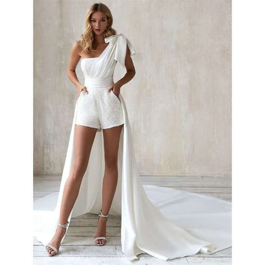 Sparkly Short Sequined Jumpsuit Wedding Dress For Bride 2022 Bow One Shoulder Train Removable Skirt Beach Pants Suit Bridal Gowns Sheath Elopement Dre