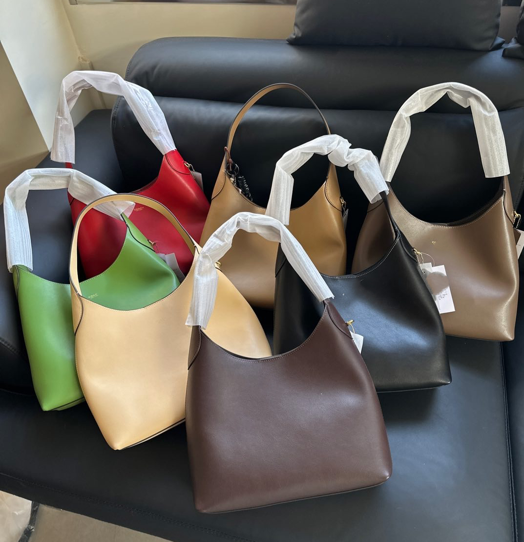 Niche Fashionable Versatile Tote Bag Designer Shoulder Bags Luxe Calfskin Handbag Designer bag Cowhide Wide Strap Leather Triangle Cross Body Handbags