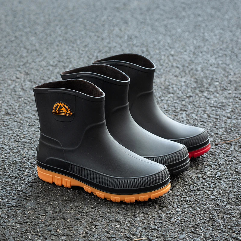 Fashion Rain Boots Mens Short Rain Boots Anti-Slip Wear-Resistant Rubber Shoes Car Washing Fishing Waterproof Shoes 250106