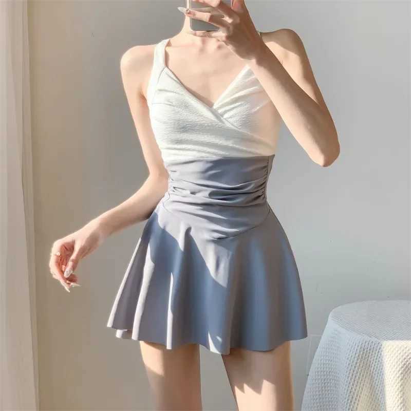 Women Summer Backless Beach Bikini Bathing Suit Sexy One Piece Swimming Suit Beachwear V-neck Bathing SuitXJ250106