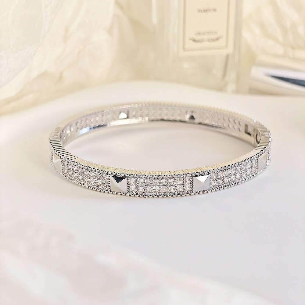 Classic Bracelet for Women Bangle Stainless Steel Designer Cuff Jewelry Party Gift high-end handmade accessories for women