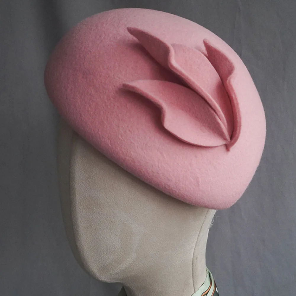 French Style Fascinator Hats Teardrop Womens British style wool felt fascinator hat with flowers Tam Beret Casque Cocktail Hat 250106