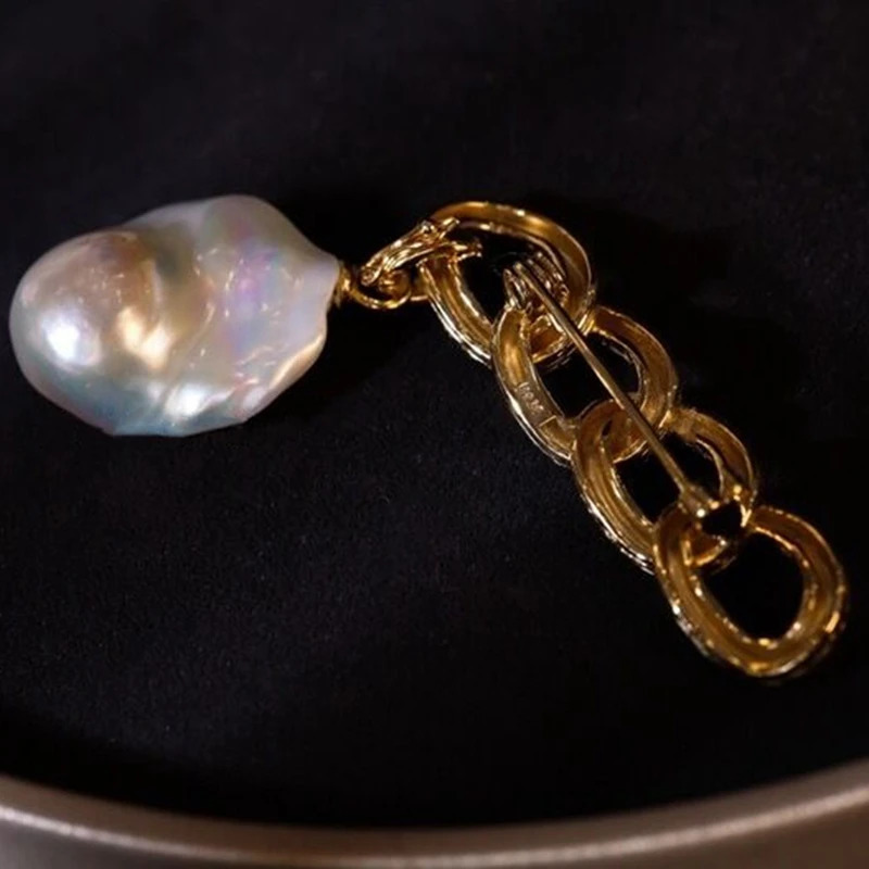 Natural Freshwater Aurora Bright White Baroque Pearl Brooch S925 Sterling Silver with Four Circles and Gold Wire Drawing Process 241230
