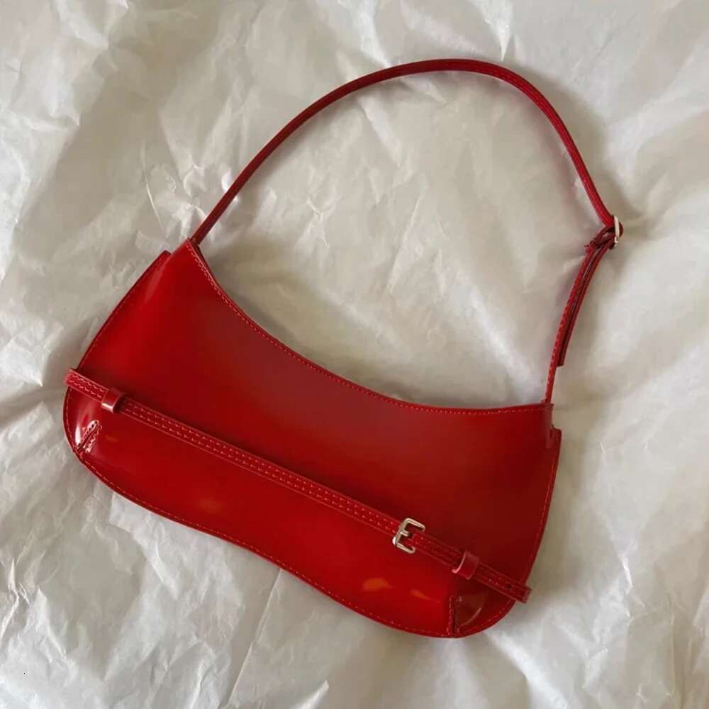 1Pc French Niche Design Cowhide Shoulder Handbag Women's High-End Party Red Wedding Fashion Handheld Underarm Baguette Bag
