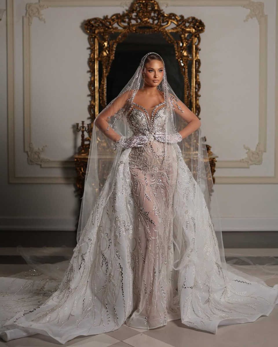 Beading V Neck Mermaid Wedding Dress Sexy Sequined Lace Arabic Sleeveless Customized Bridal Gowns Vestidos De Novia