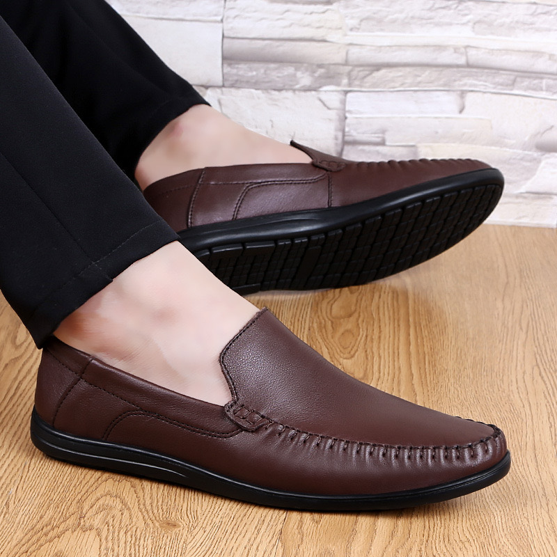 2025 new Italian Mens Leather Casual Summer Men Loafers Moccasins Comfy Driving Breathable Slip On Boat Shoes 240924