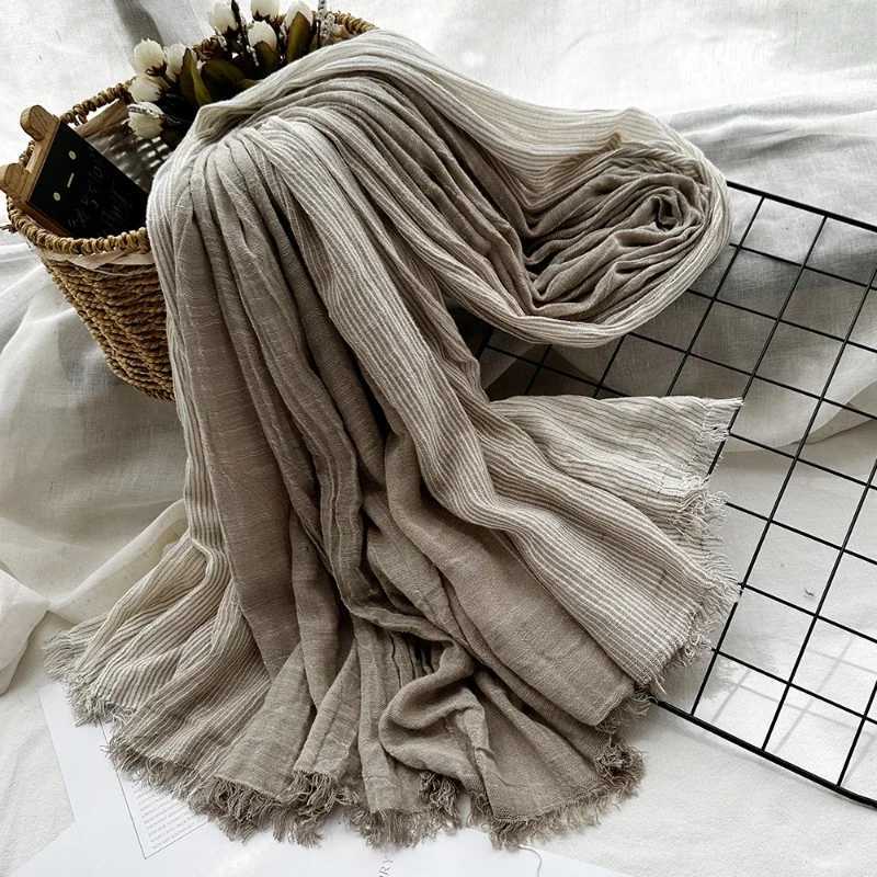 Fashion Simple Classic Scarf for Mens Autumn Solid Color Stripe Pattern Cotton Blended Silk Scarf for Mens Shawl W250107