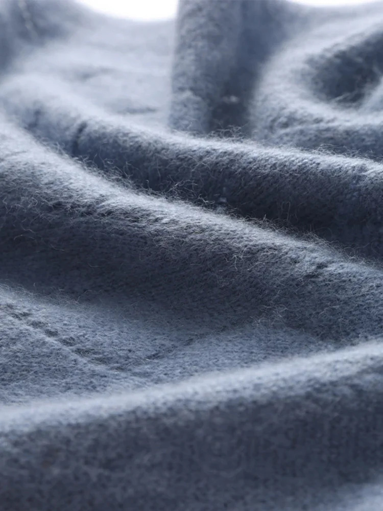 Soft Non-Irritating 100% Wool Warm Knitted Scarf Diamond Openwork Light Pashmina Neck Warmer Solid Color Women Accessories 250106