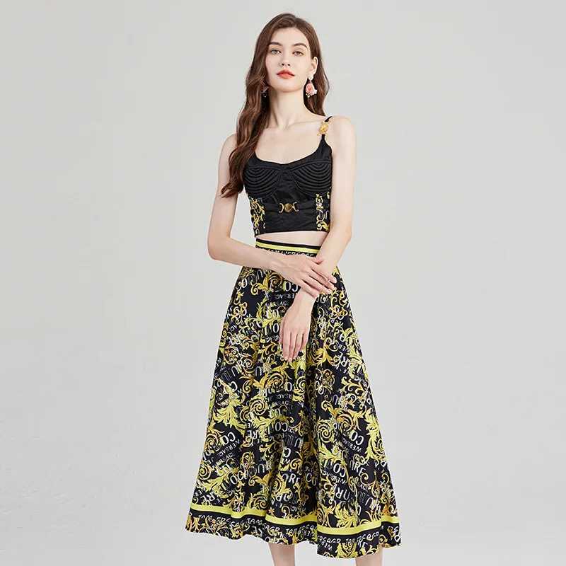 Summer holiday blue and white porcelain two-piece set womens spaghetti shoulder strap cushion cup zipper printed short top+long jacket W250107
