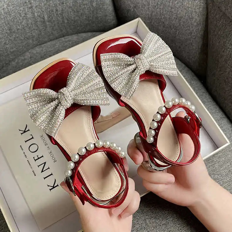 Girls Summer Fashion Sandals 2024 Fashion Cute with Pearls Big Bownot Princess Shoes Trendy Square Heel All-match Sandals 250106