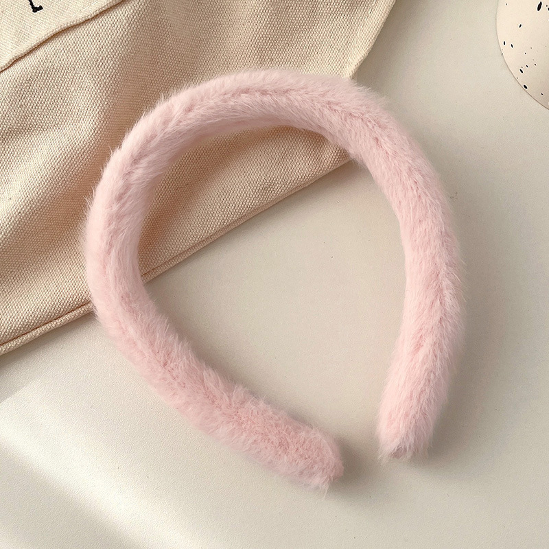 Ladies and girls with high heads and wide edges pressed hairpins sweet and fresh headbands cute cartoon decorations hair accessories