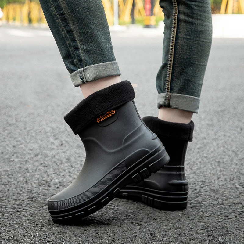 Fashion Rain Boots Mens Short Rain Boots Anti-Slip Wear-Resistant Rubber Shoes Car Washing Fishing Waterproof Shoes 250106
