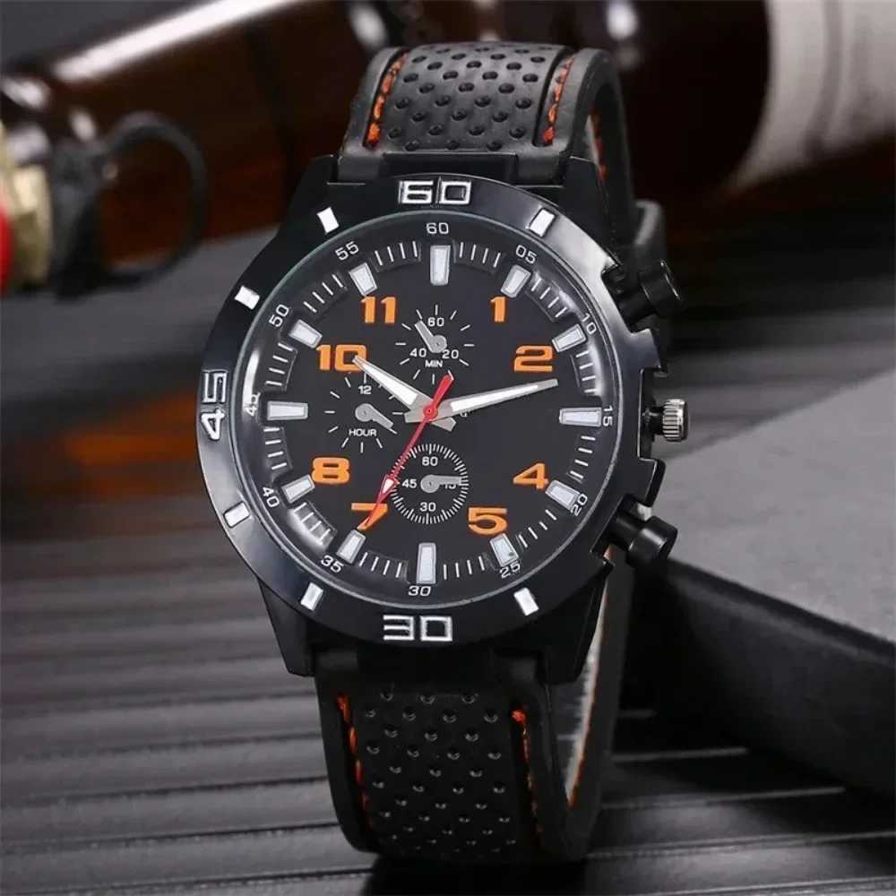 Brand Quartz Men Watches Reloj Hombre Luxury Male Clock Sport Mens Watch Fashion Silicone Strap Student Wristwatches GiftX250107