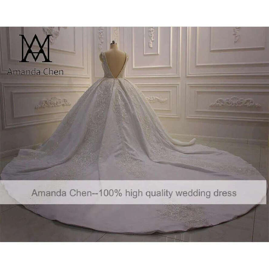 Robe Longue Cap Sleeve Low Cut V-Neck Lace Applique Backless Wedding Dress