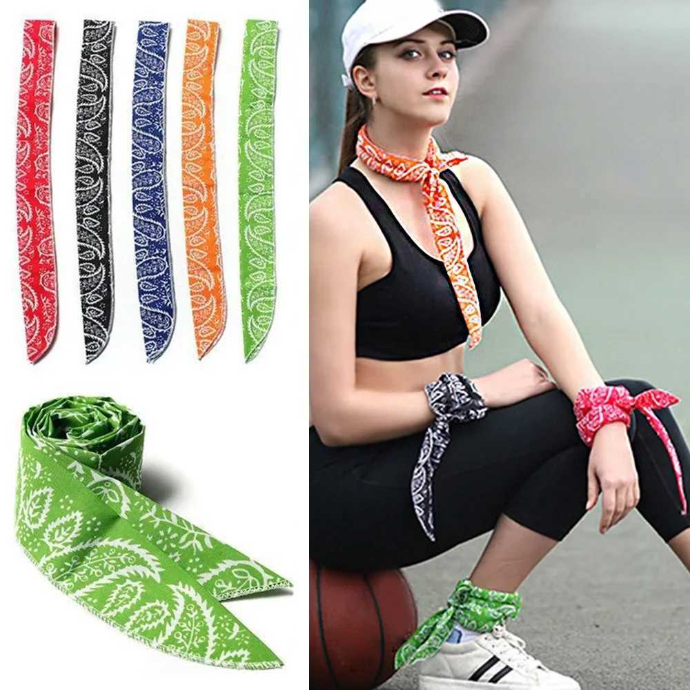 Summer is cold but scarves are worn around the neck with cooling bandages outdoor sports headbands towels wristbands and sun protection scarves W25010