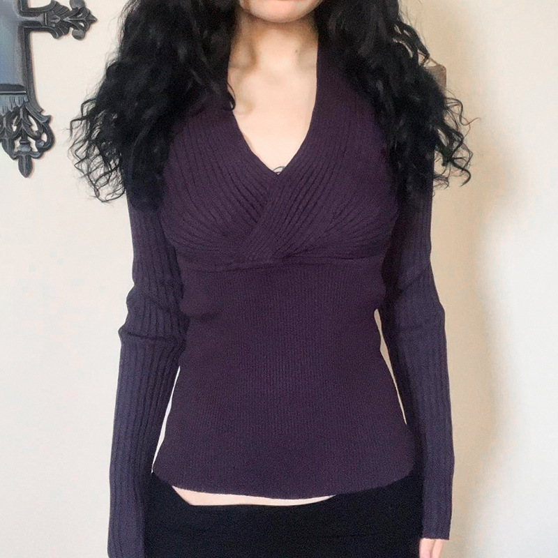 Fashionable intellectual style knitted pullover V-neck slim fit sexy spicy girl long sleeved knitted t-shir