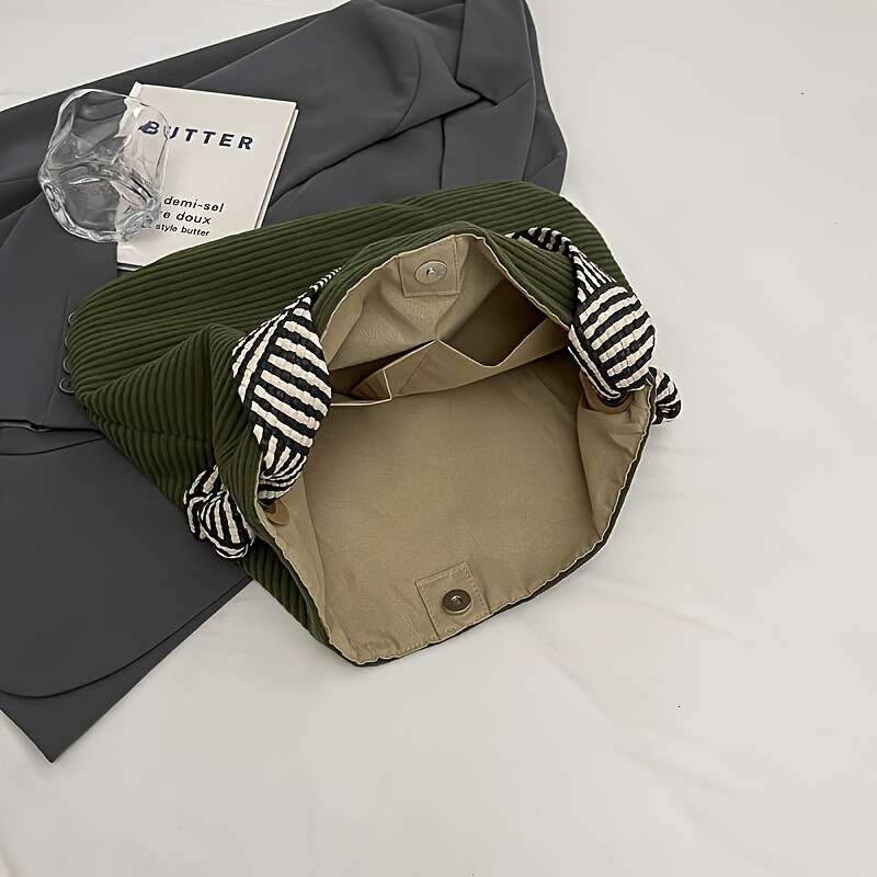 A Versatile Stylish Corduroy Tote Women, Suitable for Casual Outings, Commuting, Shopping. This High-Quality Bag Can Be Used in Various Scenarios, Inc