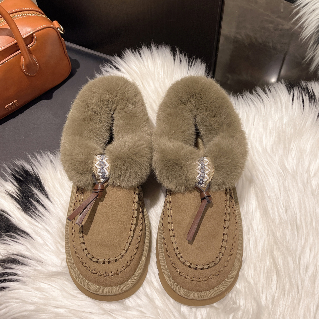 Women Boots Winter Fur Snow Boots Thick Sole Plush Warm Short Boots Versatile Triple Brown Khaki Free shipping